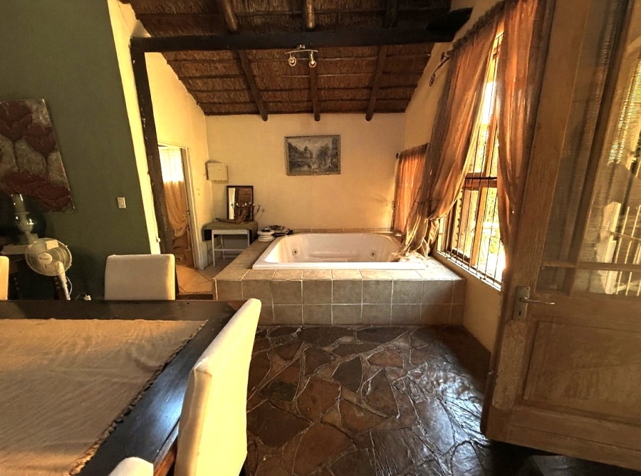 4 Bedroom Property for Sale in Griekwastad Northern Cape